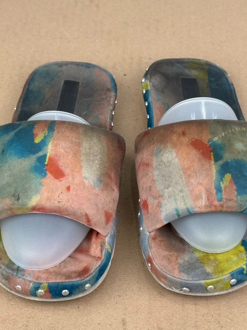 Dolce Vita Women's Size 7 Watercolor Abstract Studded Slide Sandals